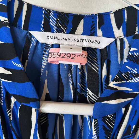 Diane VonFurstenberg Freya Dress size 4 DVF - Picture 2 of 5